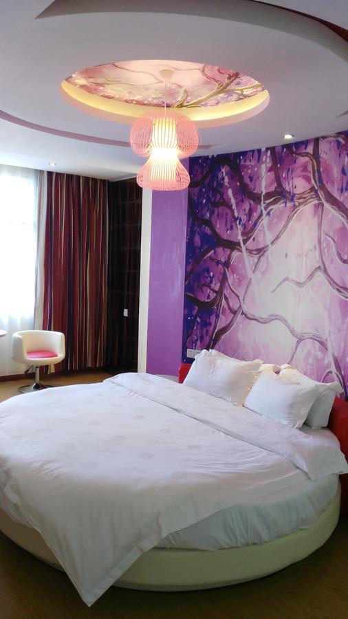 Thank Inn Chain Hotel Henan Xinyang Train Station Gongqu Road ภายนอก รูปภาพ